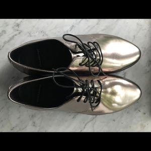 Vagabond Aurora Platform Oxford